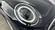 MINI Hatchback 1.5 Cooper Classic 3dr Auto [Comfort/Nav Pack] Petrol Hatchback